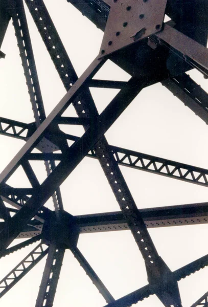 Fondo Abstracto Con Puente Metal — Foto de Stock