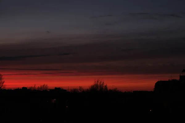 Schöner Sonnenuntergang Über Der Stadt — Stockfoto