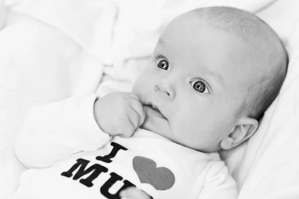 Schattige pasgeboren jongen — Stockfoto