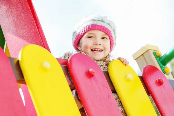 Bambino felice divertirsi — Foto Stock