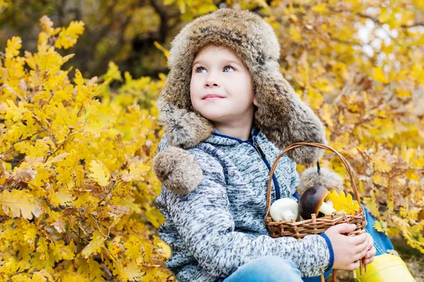 Automne Portrait petit garçon — Photo