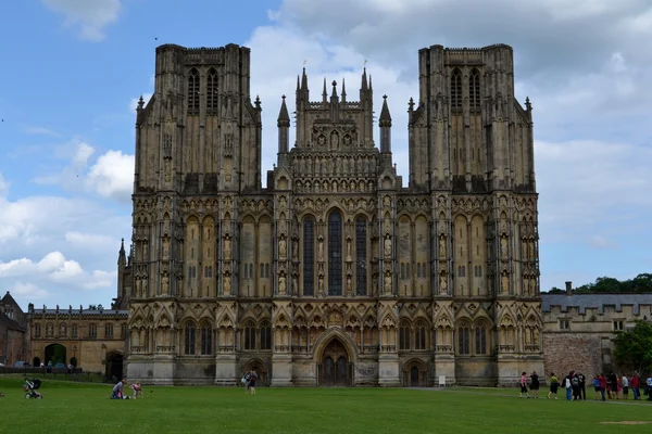 Facade from Wells cathedral — Stock Photo, Image