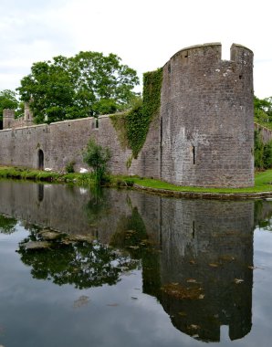 Dış Piskopos Sarayı