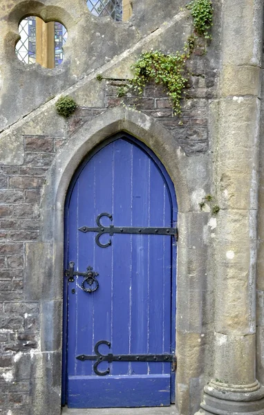 Vecchia porta blu in legno — Foto Stock