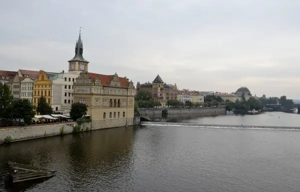 Prag gelen Mimarlık — Stok fotoğraf