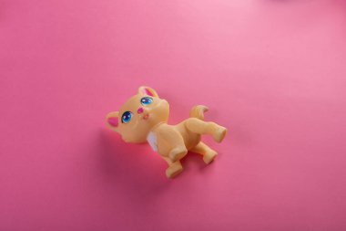 Çocuklar için renkli oyuncak seti