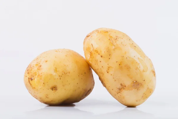Batatas Fundo Isolado Branco — Fotografia de Stock