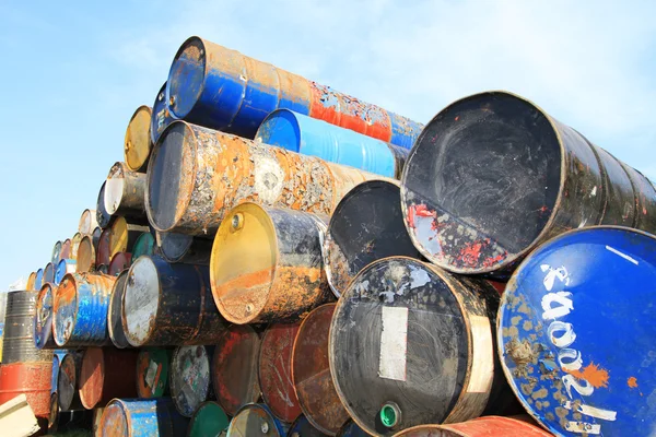 Pile of rusty fuel and chemical drums — Stock Photo, Image