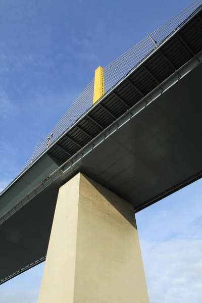 Most wiszący rama Ix w Bangkok, Tajlandia. — Zdjęcie stockowe
