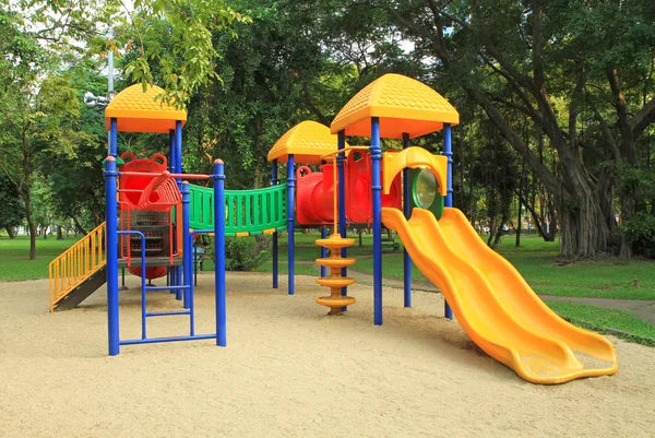 renkli çocuk oyun alanı 