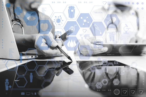 Medical technology network team concept. Doctor hand working wit — Stock Photo, Image
