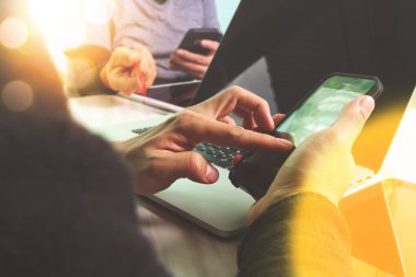 İş takım toplantısı mevcut. Fotoğraf profesyonel yatırımcı çalışırdı