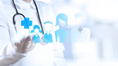 başarı akıllı tıp doktoru ameliyat odası olarak konsantrasyon ile çalışma