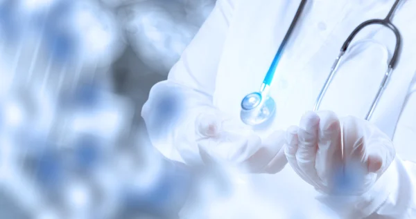 Doctor working with operating room — Stock Photo, Image