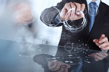 İşadamı çift pozlama modern teknoloji concep gösterir.