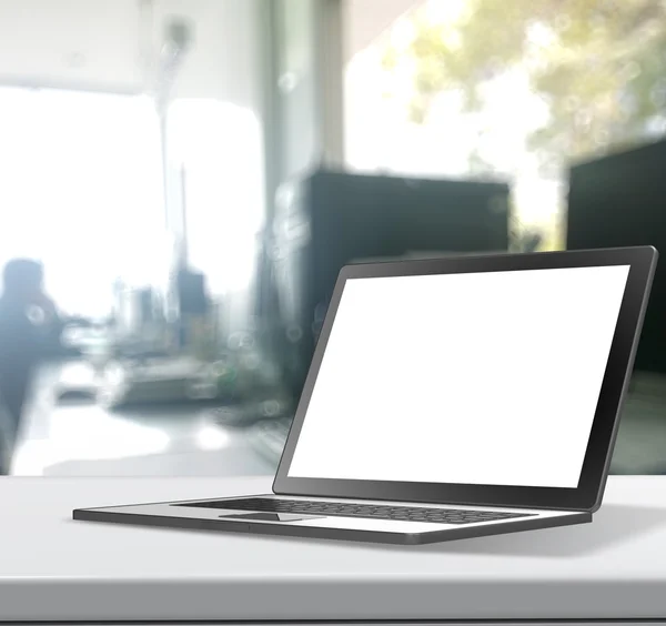 Laptop 3d dengan layar kosong pada tabel laminasi dan backgr kabur — Stok Foto