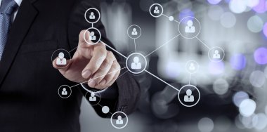 işadamı el insan akış şeması üzerinde yeni modern com gösterilen