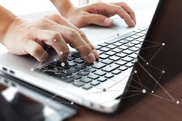 Close up of business man working on laptop computer with social — Stock Photo, Image