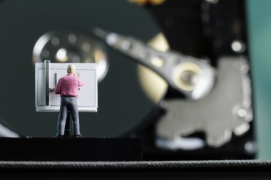 Büyük veri kavramı-minyatür mühendisi çalışma wirh tablo hazırlanması 