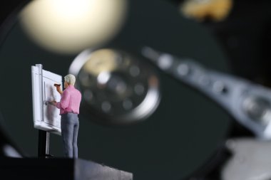 Büyük veri kavramı-minyatür mühendisi çalışma wirh tablo hazırlanması 