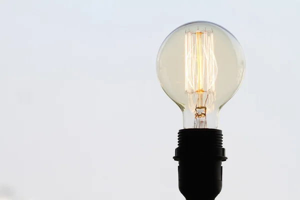 Vintage light bulb with copy space as creative concept — Stock Photo, Image