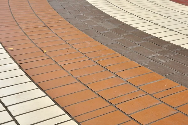 Curve Loopbrug Rangschikken Door Kleur Baksteen — Stockfoto