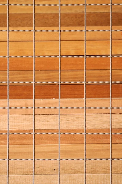 Duvar telli tahta yığını.