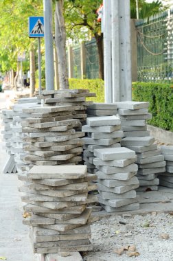 Kaldırım tuğla yığını  