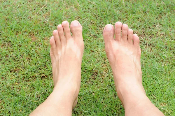 Man Legs Relaxation Green Grass — Stock Photo, Image