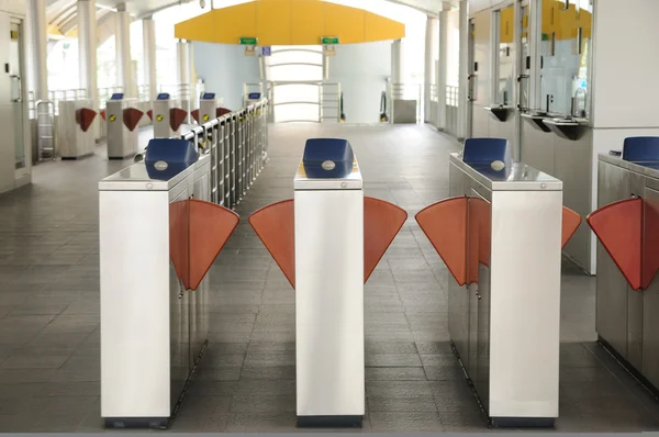 Entrance gate of metro bus — Stock Photo, Image