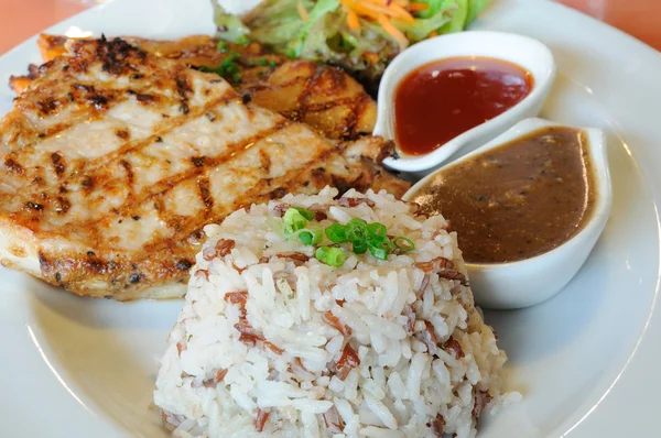 Pork steak with rice — Stock Photo, Image