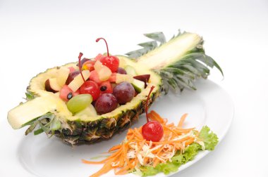 Ananas Meyve salatası
