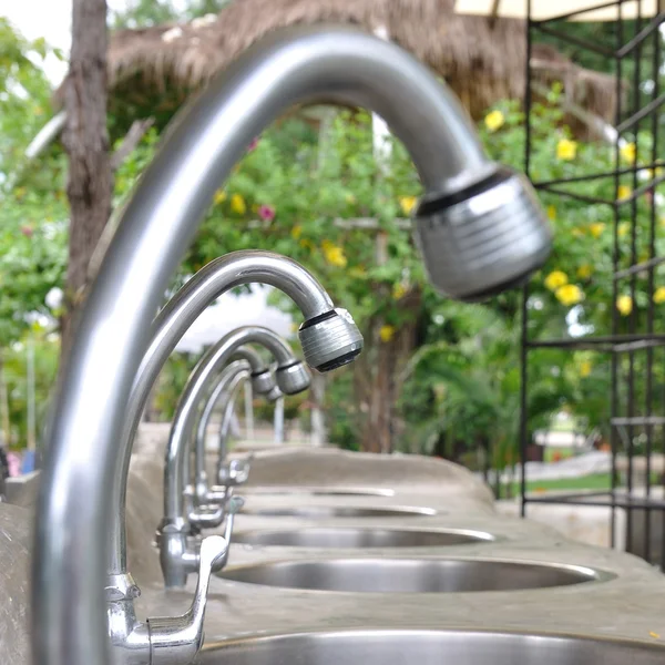 Water taps and sinks — Stock Photo, Image