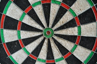 Dart tahtası herhangi bir ok olmadan kullanılan.