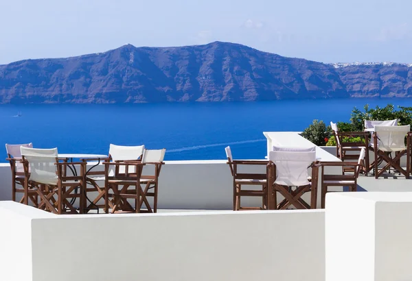 Restaurant-Terrasse mit Blick auf das Ägäische Meer — Stockfoto