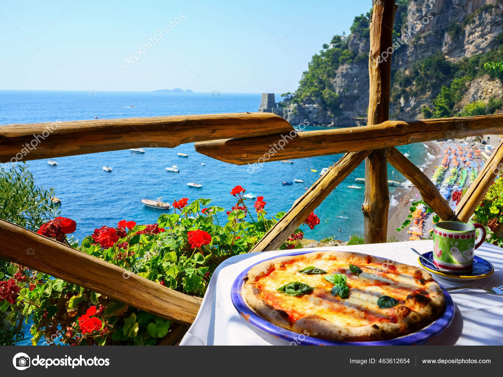 Pizza Place Terrace Overlooking Beautiful Positano Coast Stock