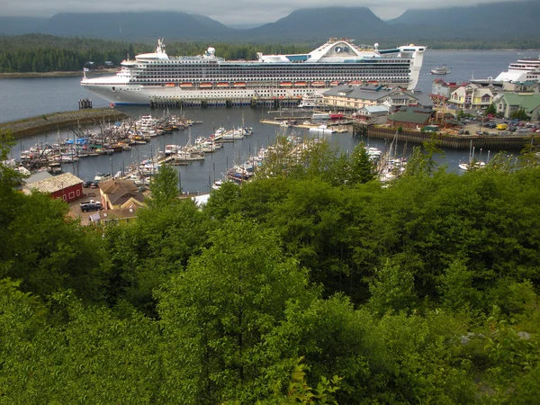 Cruiseschip in alaska — Stockfoto