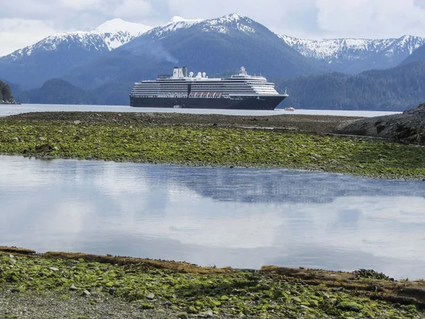 Bateau de croisière — Photo