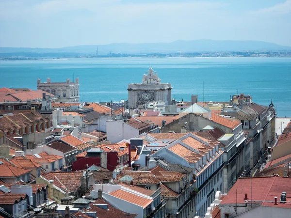 Tetti rossi di Lisbona — Foto Stock