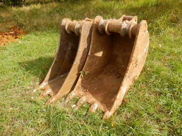 Dos cubos de excavadora — Foto de Stock