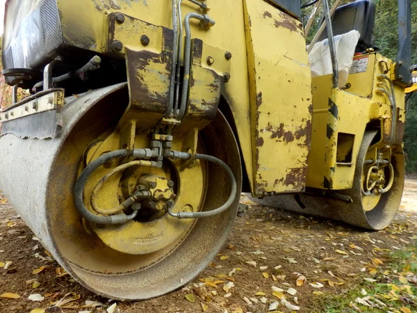 Fechar de um compactador de estrada — Fotografia de Stock