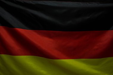 Alman bayrağının yakın plan çekimi. 