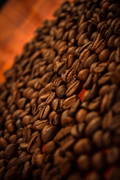 桌上放咖啡豆咖啡豆质感 — 图库照片