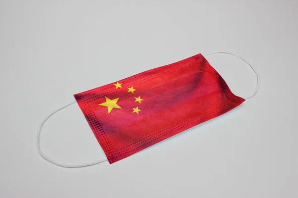 Maske Mit Chinesischer Nationalflagge Konzept Der Coronavirus Quarantäne — Stockfoto