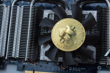 Yumuşak ışıklardaki görüntü üzerine Bitcoin