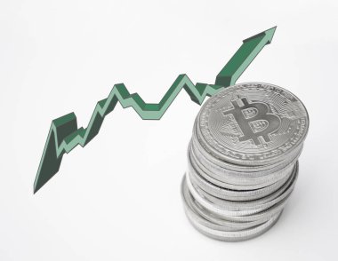 Beyaz arkaplan üzerinde bitcoin ve yeşil ok yığını