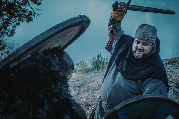 Two Brutal Scandinavian Warriors Fighting Outdoor — Stock Photo, Image