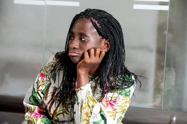 Young Woman Sitting Waiting Room Looking Profile Discontent — Stock Photo, Image