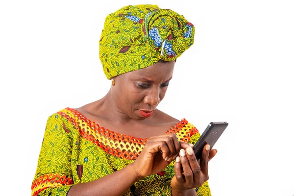 Beautiful African Adult Woman Wearing Loincloth Green Scarf Manipulates Her — Stock Photo, Image