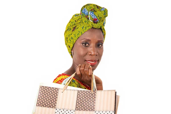 Hermosa Mujer Adulta Africana Con Taparrabo Una Bufanda Verde Está —  Fotos de Stock